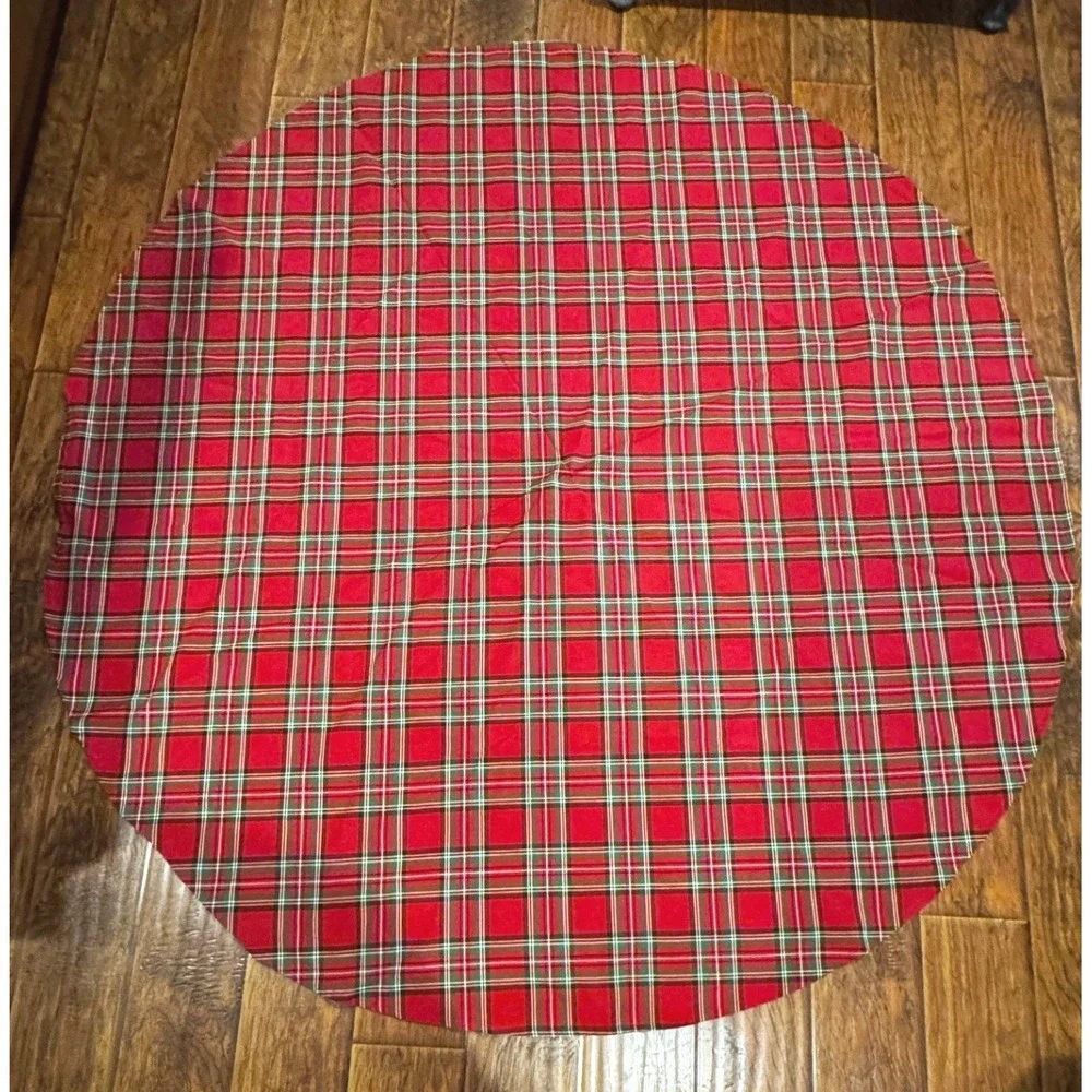 Unbranded classic holiday